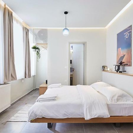 Live In A Funky & Renovated Studio Near Acropolis Ateny Zewnętrze zdjęcie